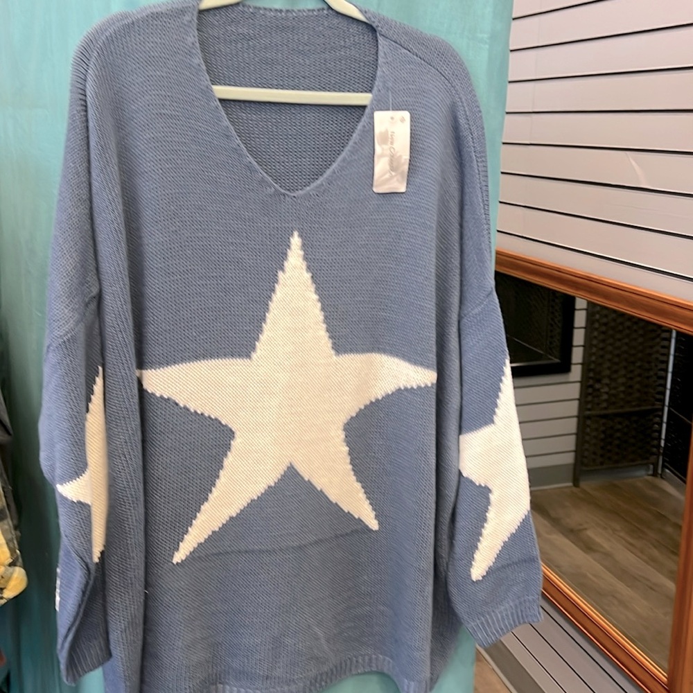 NWT Slouchy Star Sweater